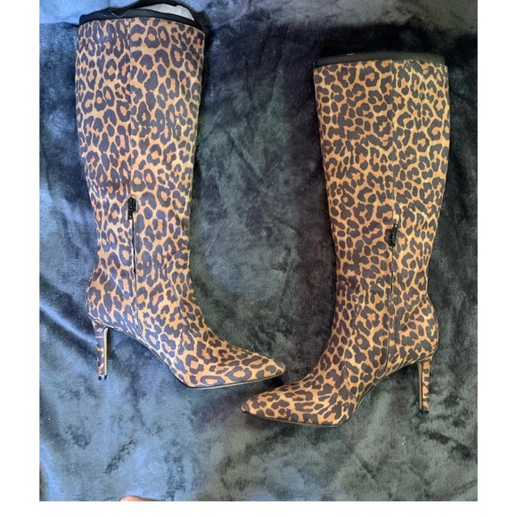 New! Sexy! Nine West Animal Print/Leopard Fivera Pointed Toe Heeled Knee Boot 9M - Picture 5 of 8